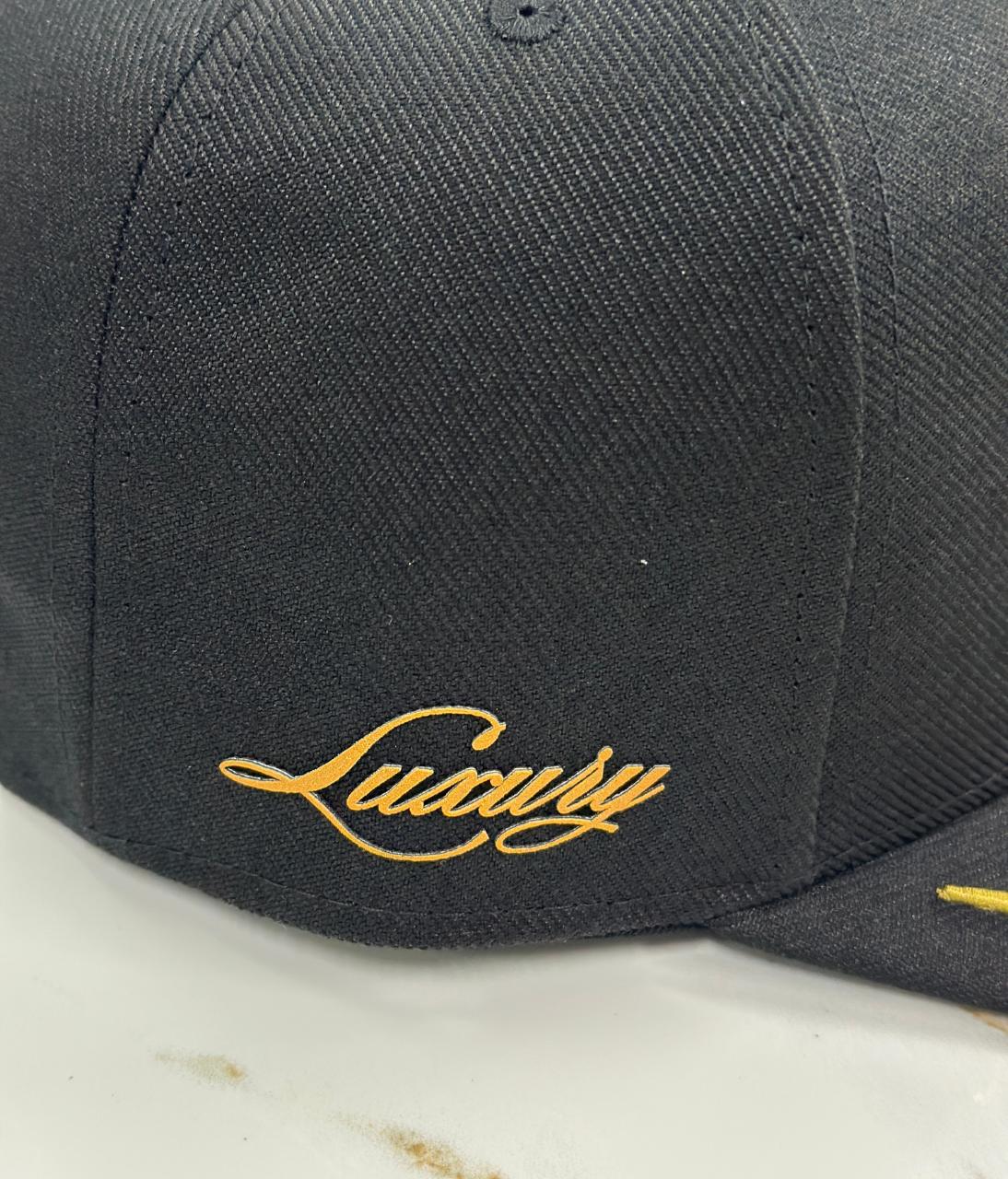 Boné Toro World Champion Gold Edition