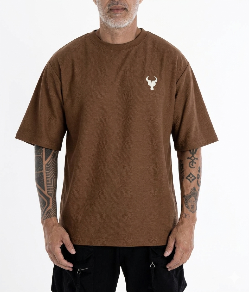 T-shirt Toro Clothing Over Born To Brown