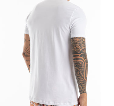 T-shirt Toro Decote "V" egípcio Branca Staff