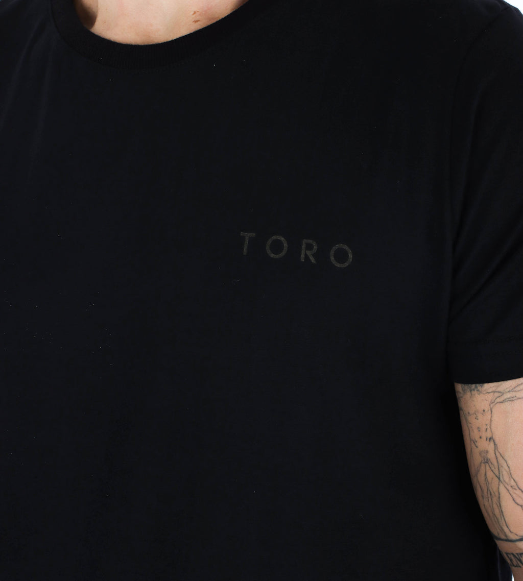 T-shirt Toro Arabesco