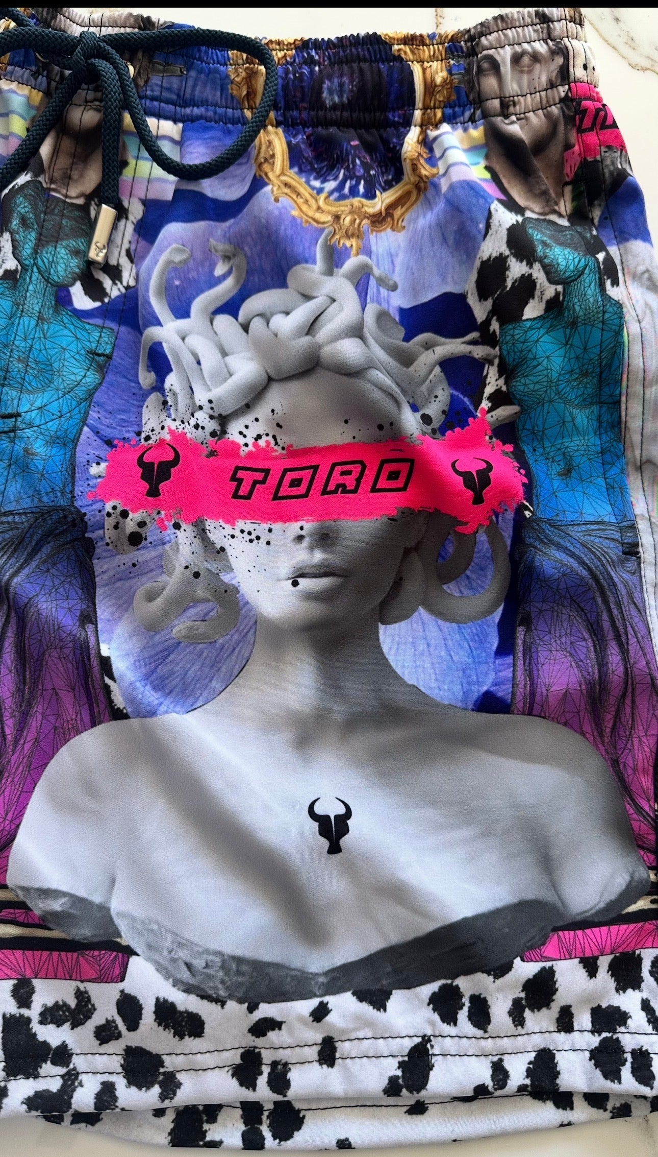 Short Toro Masculino Gods Medusa