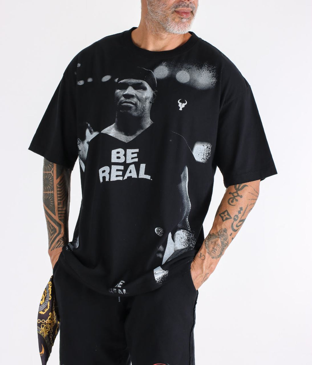 T-shirt Toro Over Tyson Be Real Preta
