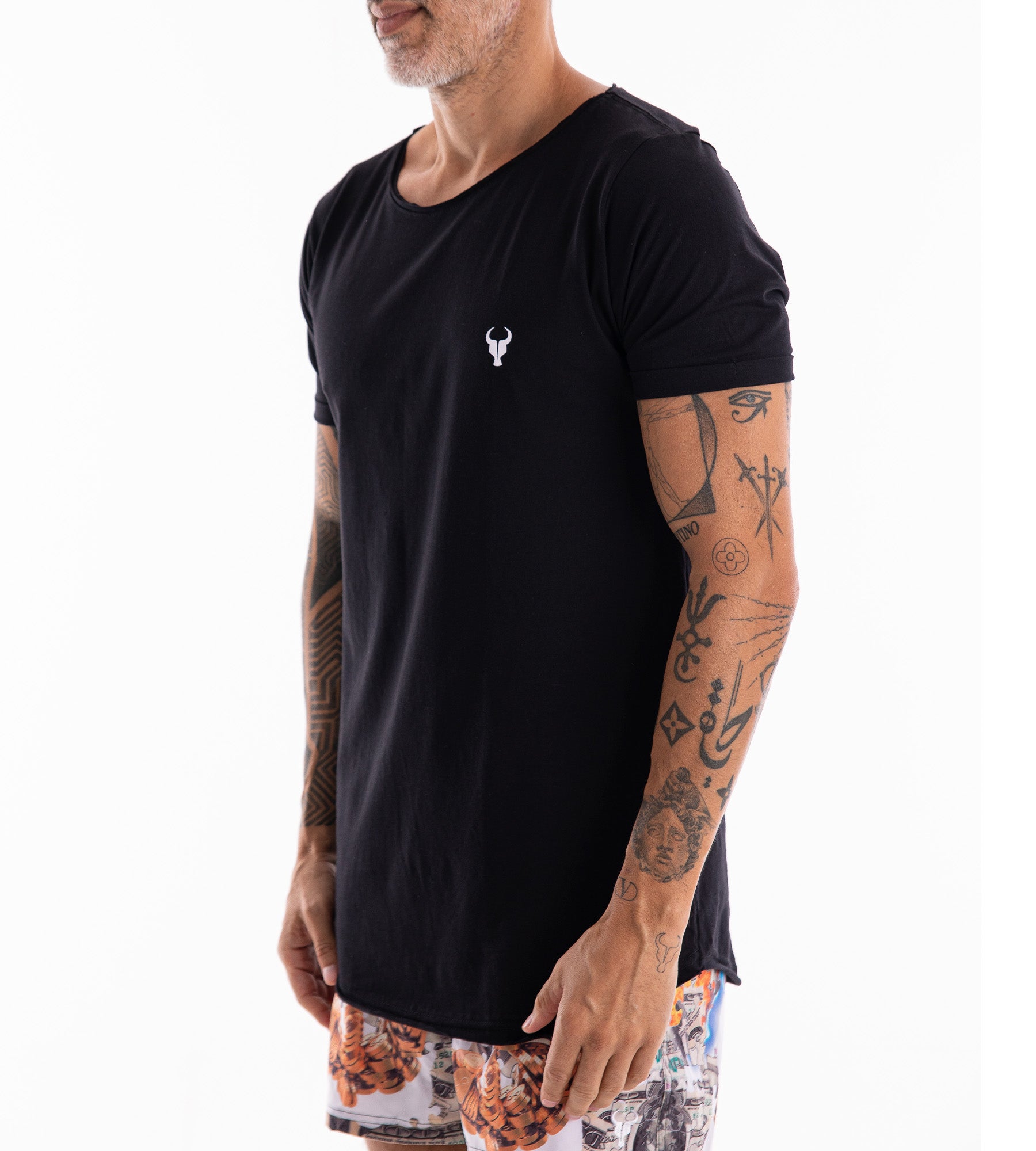 T-shirt Toro Long Corte à Fio Preto