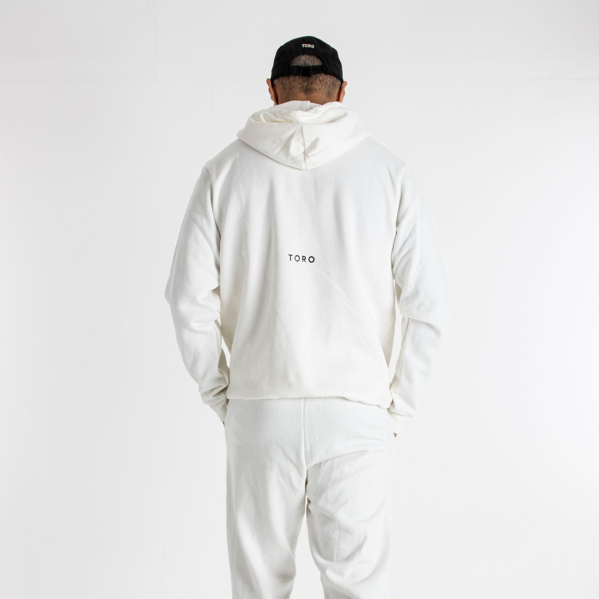 Moletom Toro Capuz  Básic Off White
