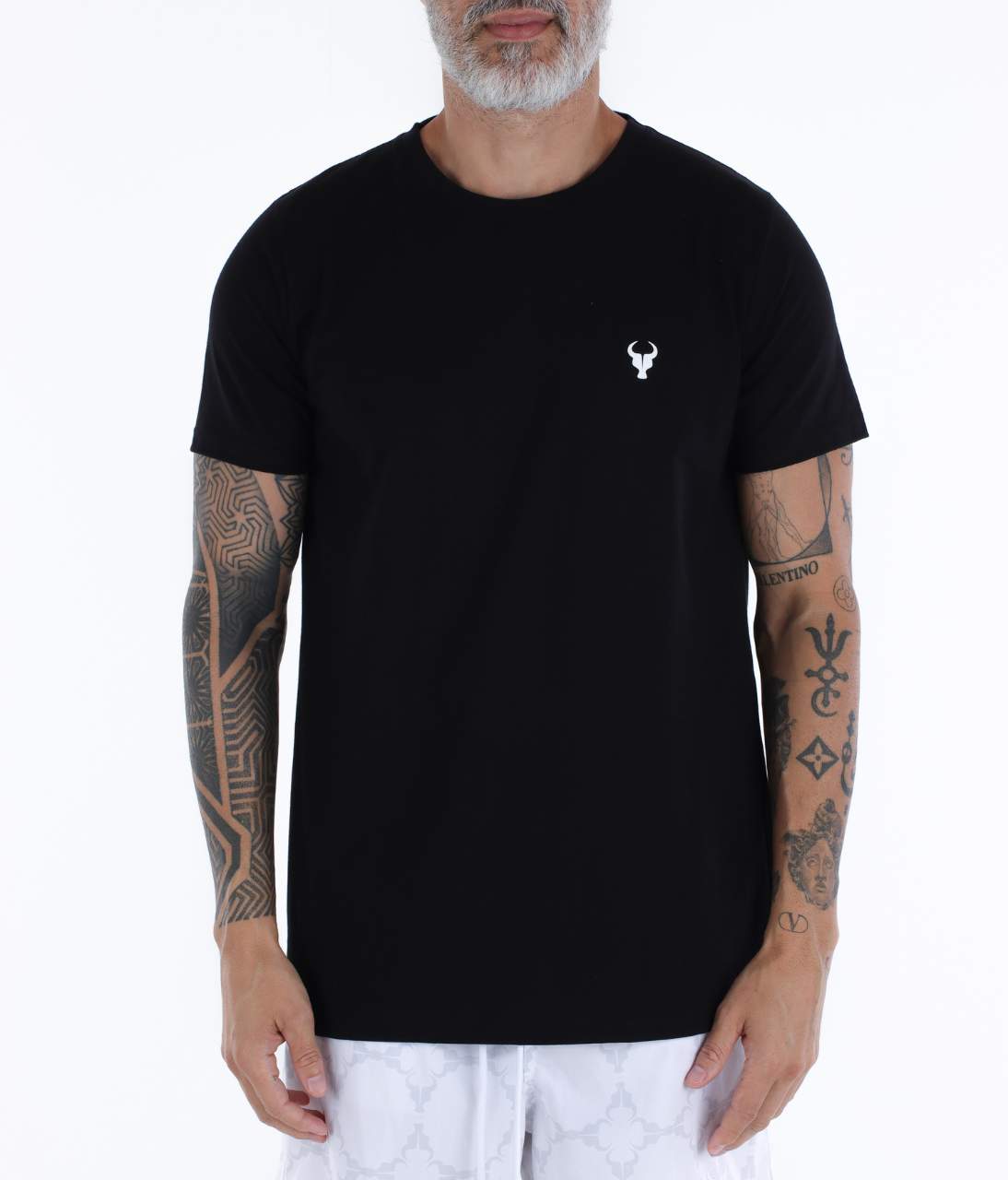 T-shirt Toro Preta C/  PATCH BARROCA