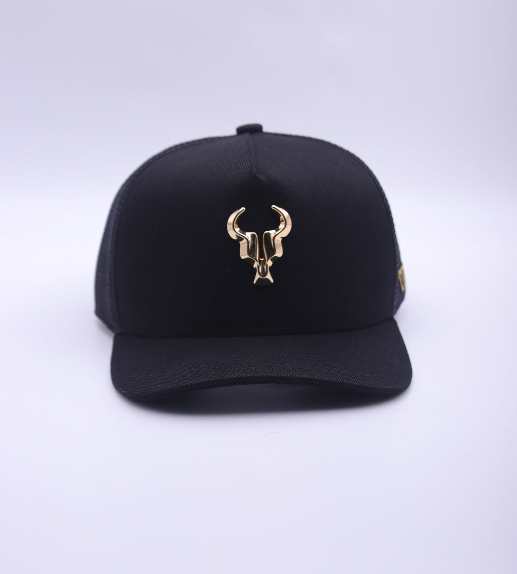 Boné Toro Preto Trucker Sp. Ed. Gold