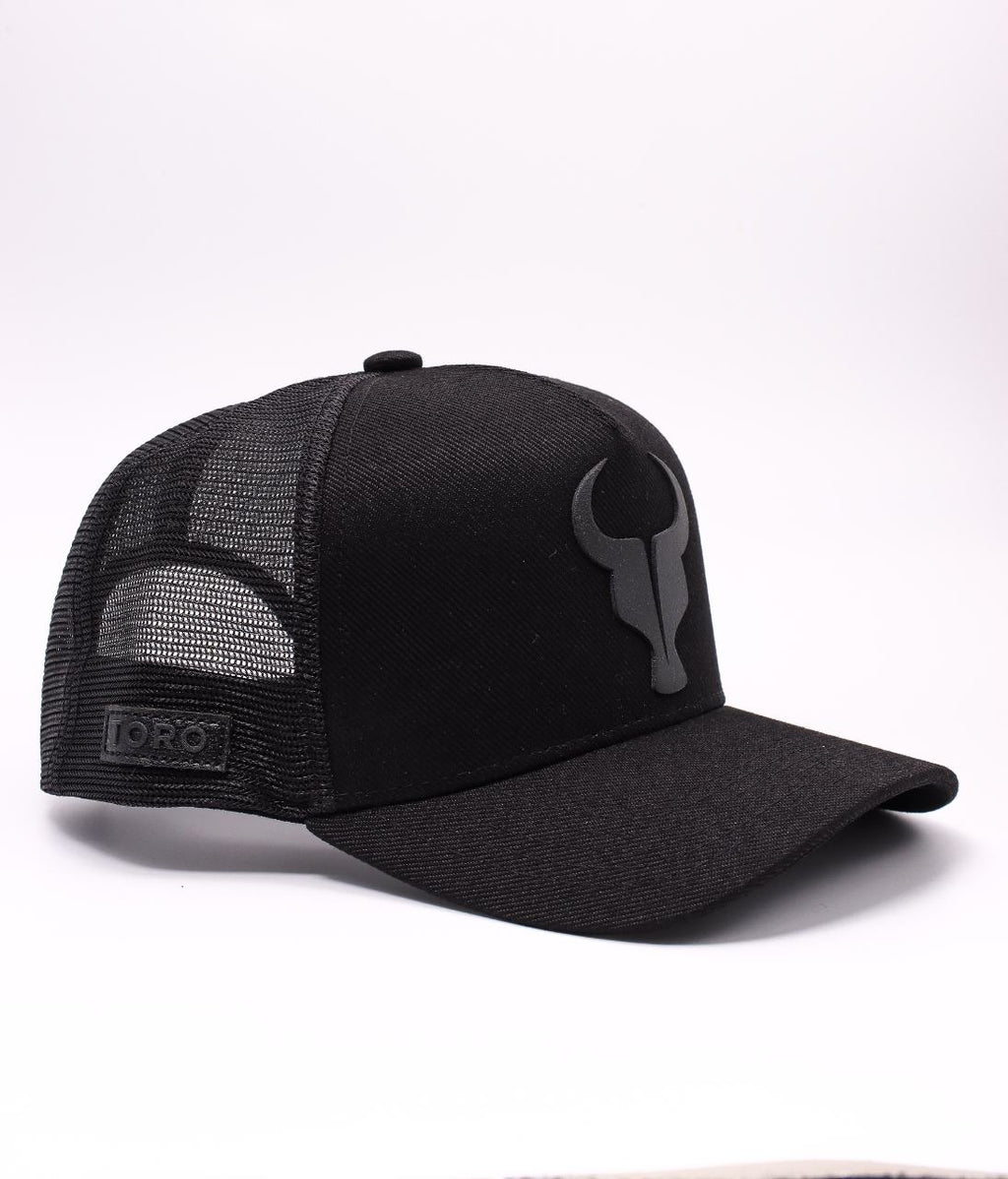 Bone Toro Trucker All Black