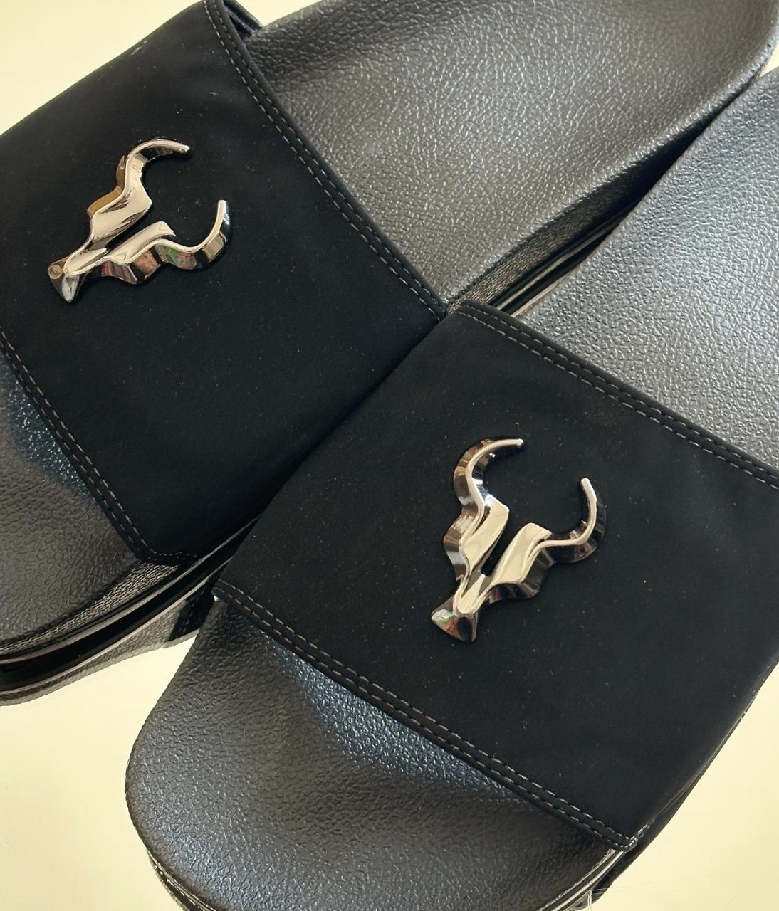 Chinelo Toro Slide Preto Hades Nobuck