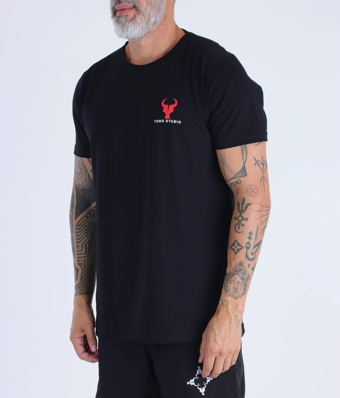T-shirt Toro Black THE ART OF LUXURY