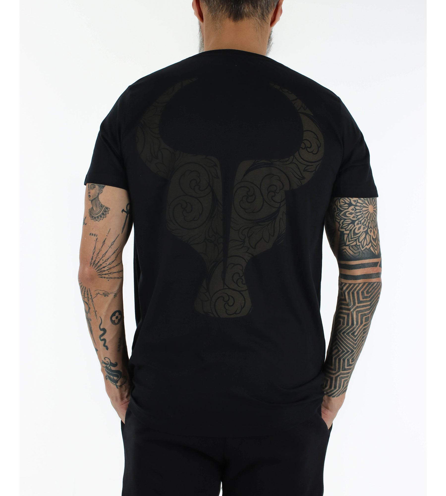 T-shirt Toro Arabesco