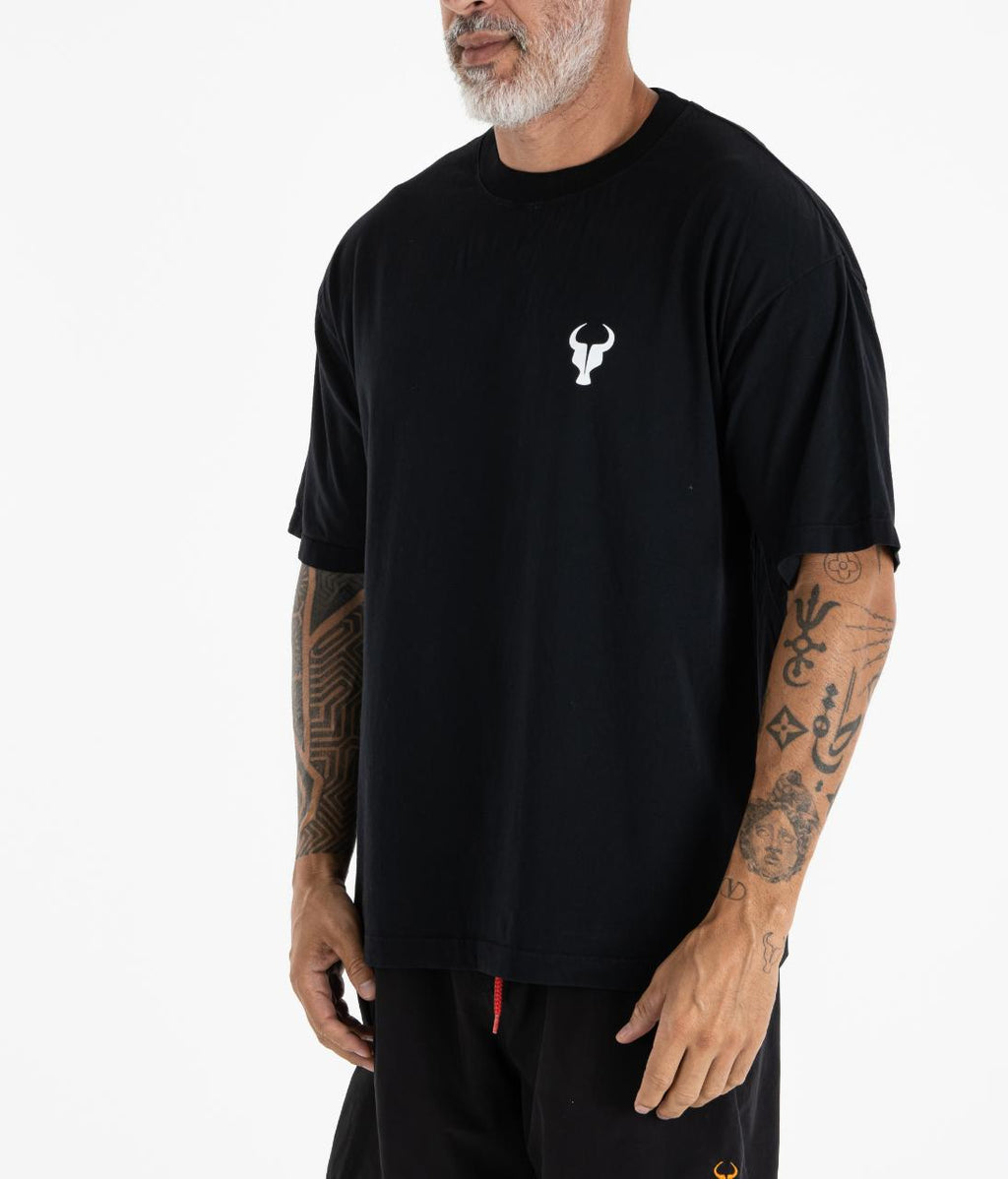 T-shirt Toro Clothing Over Black