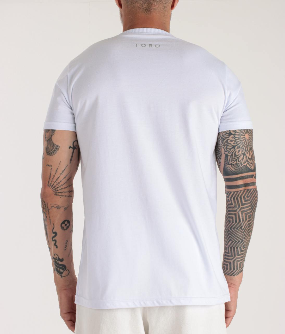 T-shirt Toro Branca Básica Silver
