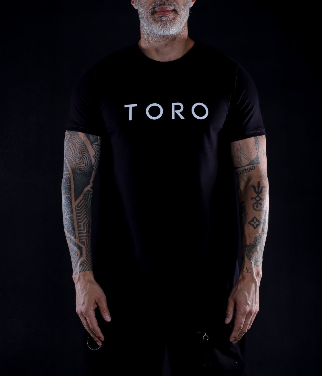 T-Shirt Toro Classic Black & White