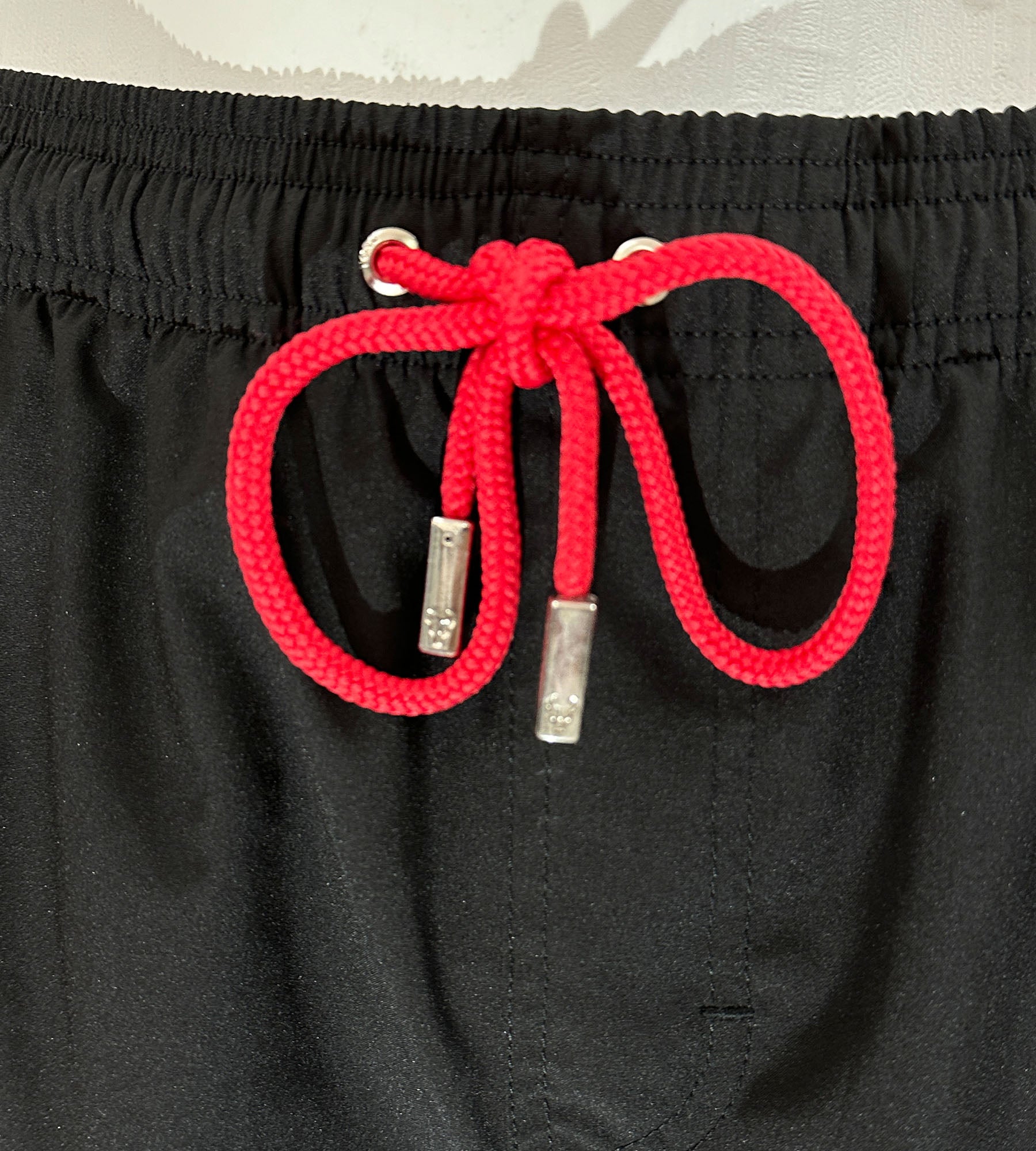 Short Toro Preto Classic details Red