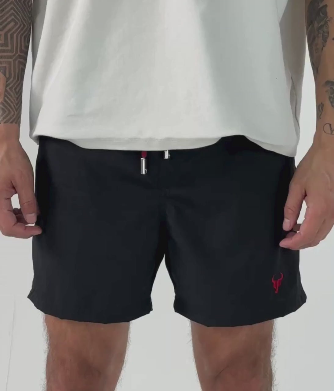 Short Toro Preto Classic details Red