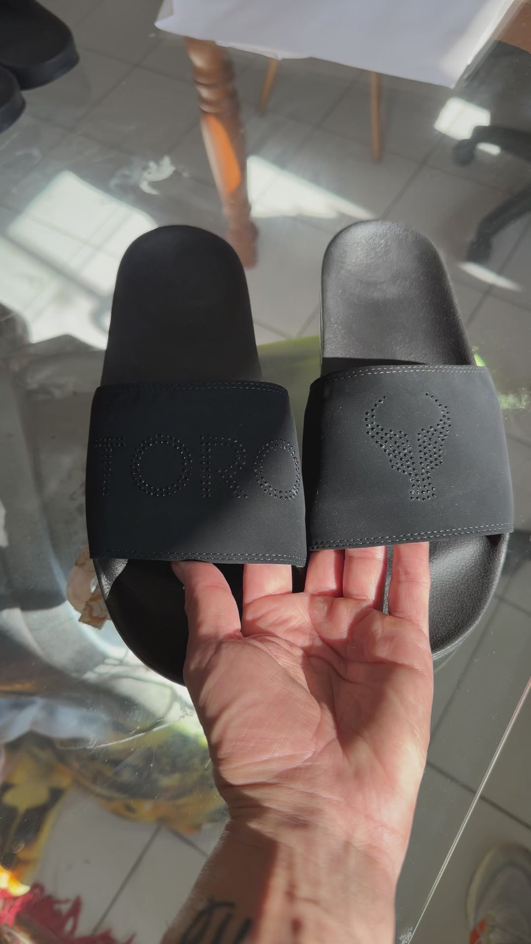 Chinelo Toro  Black Diamond Strass