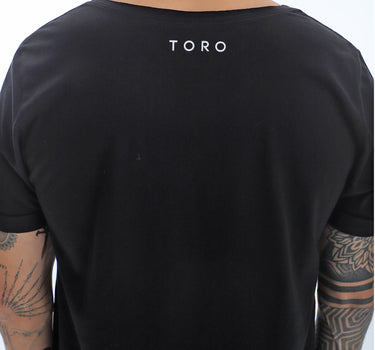 T-shirt Toro Long Corte à Fio Preto